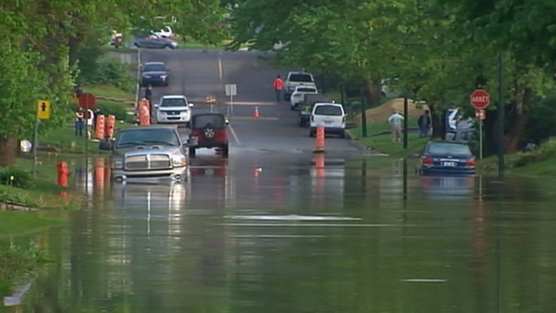 Lorette River overflowed last night in the Quebec City suburb of Ancienne-Lorette-cbc